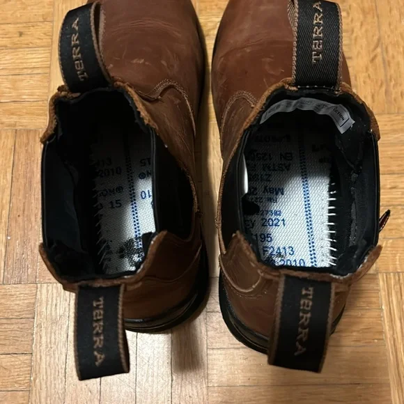 Terra - Picture 2 of 16